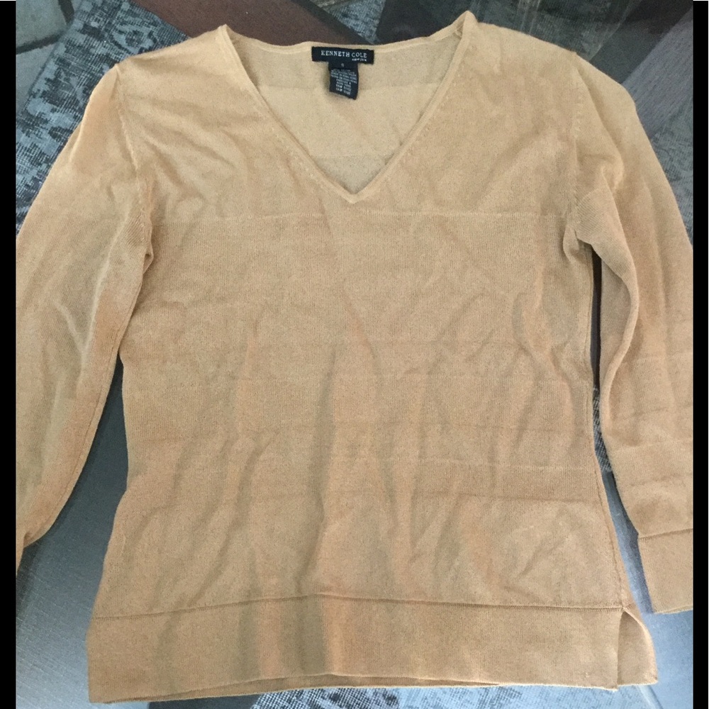 Kenneth Cole camel v neck sweater